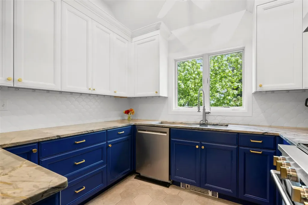 533 Walton Avenue Mamaroneck NY 10543
