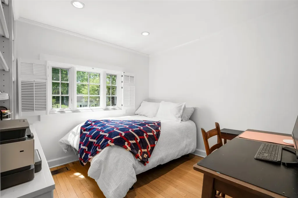533 Walton Avenue Mamaroneck NY 10543