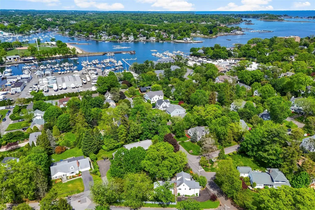 533 Walton Avenue Mamaroneck NY 10543