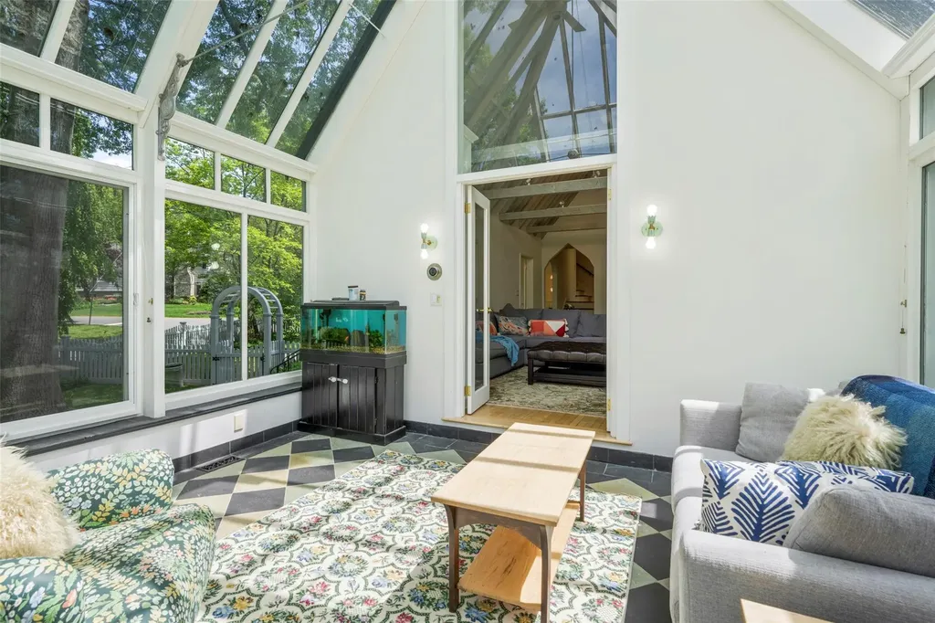 533 Walton Avenue Mamaroneck NY 10543