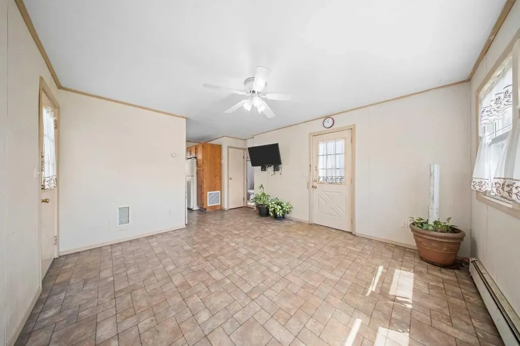 42 Bittermint Street Islip NY 11751