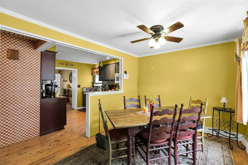 28 Marshall Drive Selden NY 11784