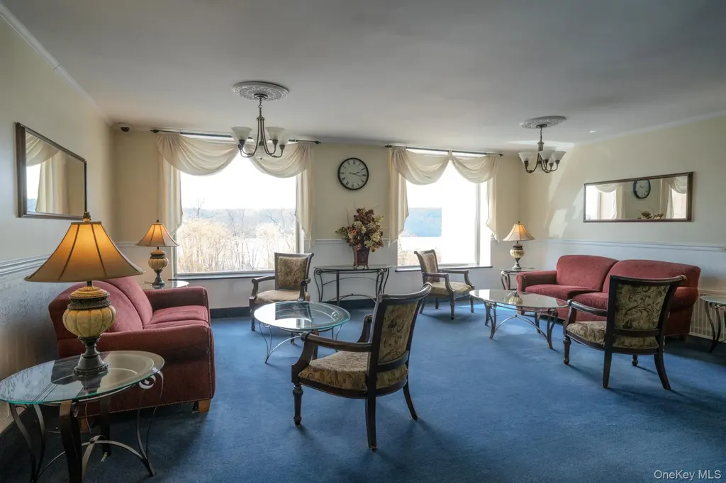 279 N Broadway Yonkers NY 10701
