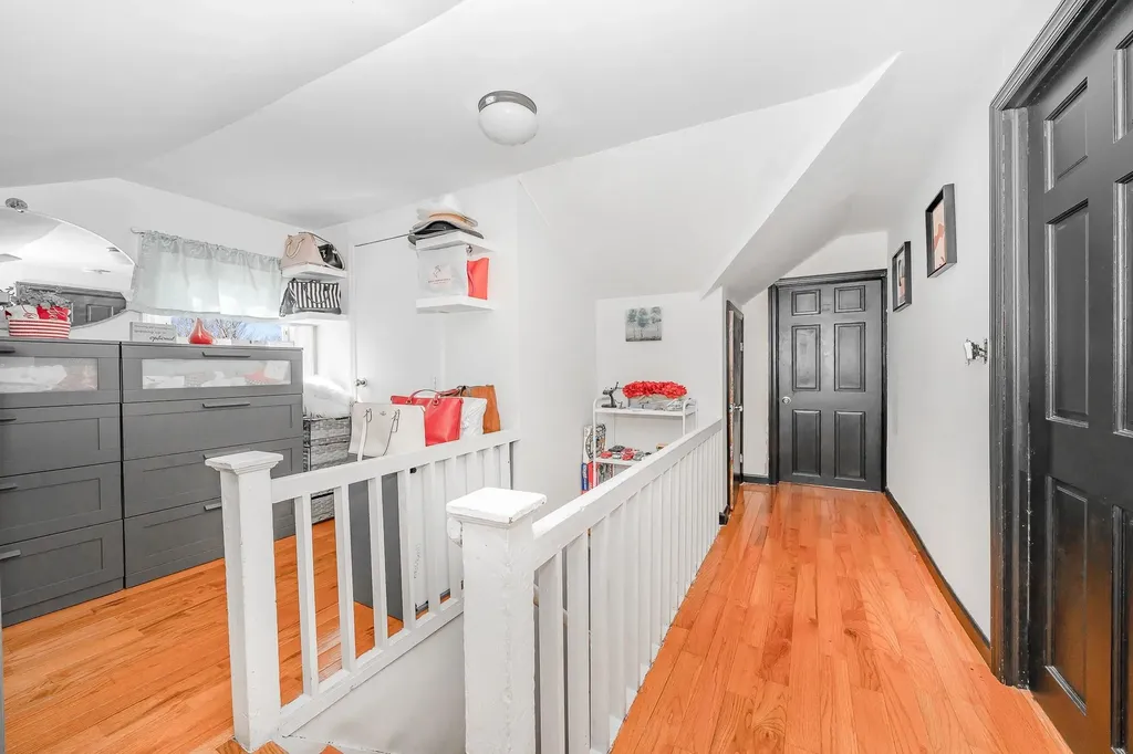 16 Atlantic Avenue Freeport NY 11520