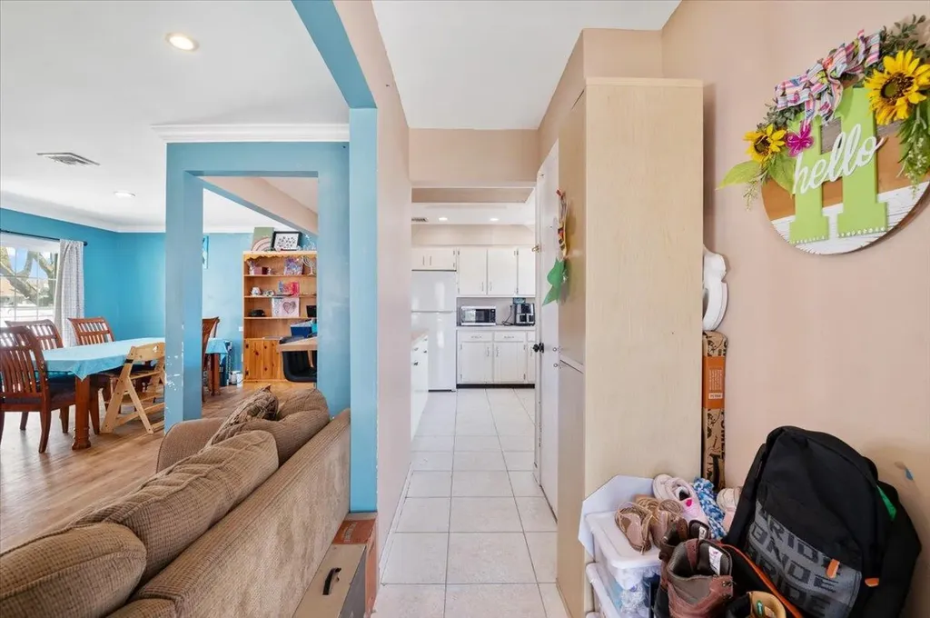 652 Stewart Avenue Bethpage NY 11714