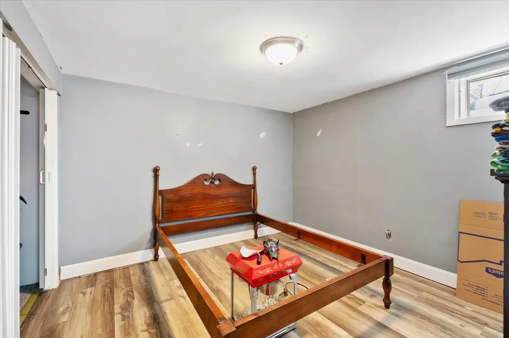 652 Stewart Avenue Bethpage NY 11714
