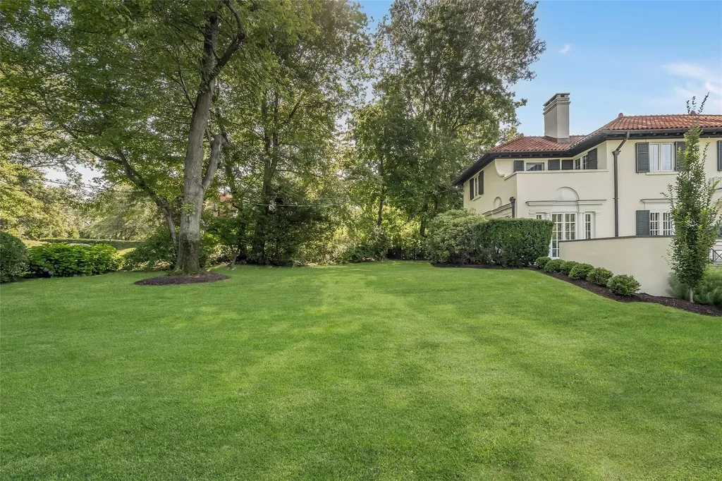 506 Highbrook Avenue Pelham NY 10803