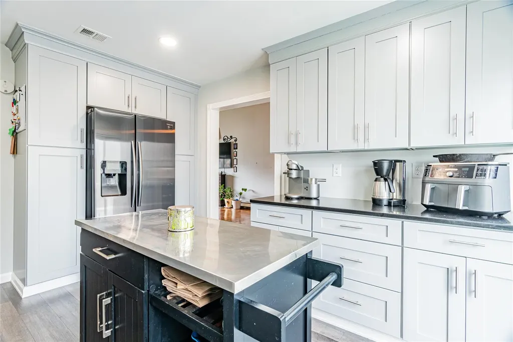 12 Truex Circle New Windsor NY 12553
