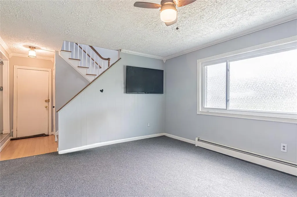 12 Truex Circle New Windsor NY 12553