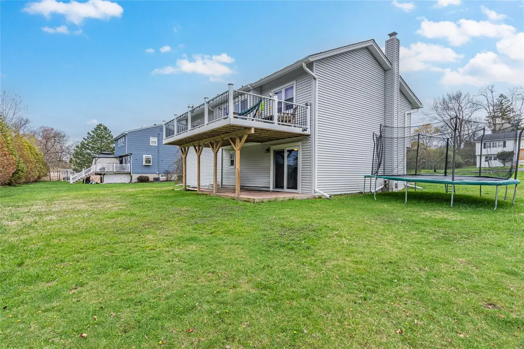 12 Truex Circle New Windsor NY 12553