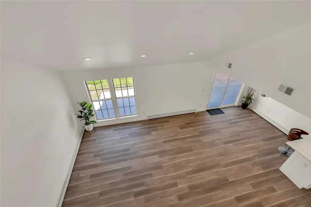19 Hancock Court Coram NY 11727