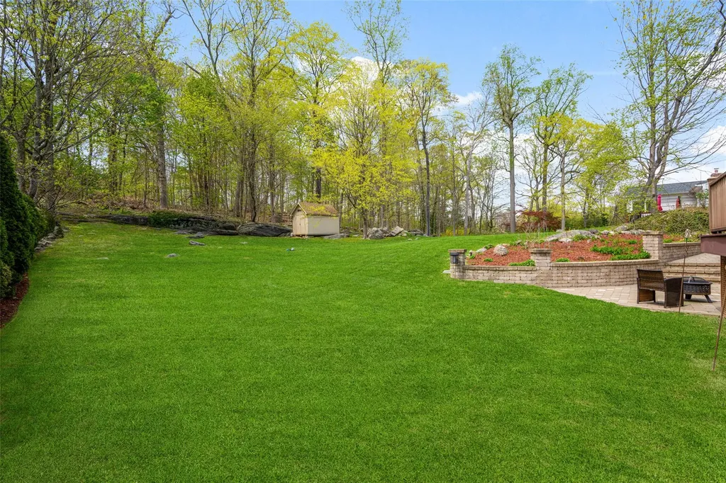 5 Sylvan Lane Scarsdale NY 10583