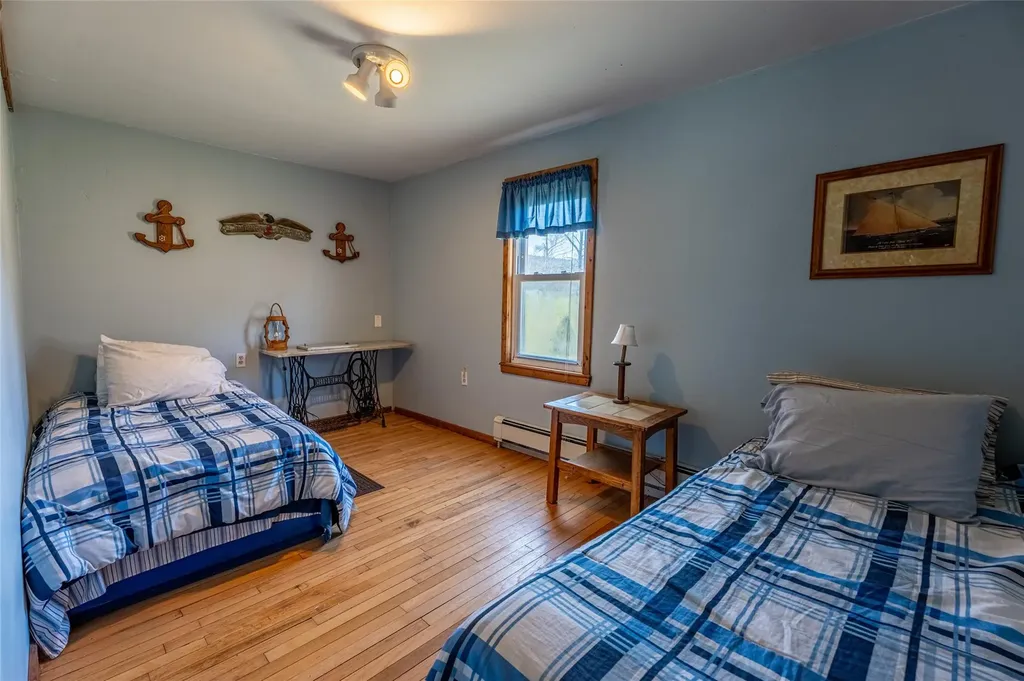 8 Conine Road Prattsville NY 12468