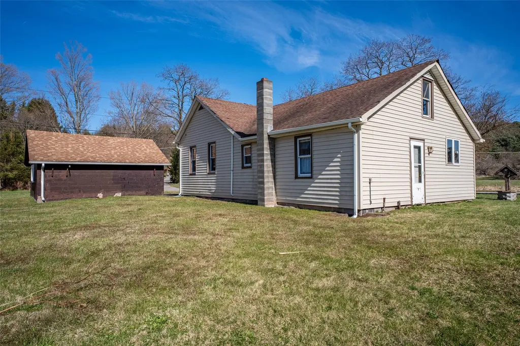 8 Conine Road Prattsville NY 12468