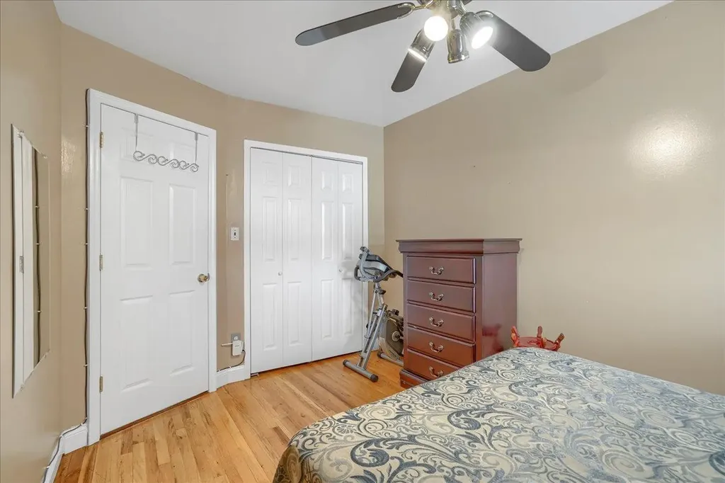 4615 Bronx Boulevard Bronx NY 10470