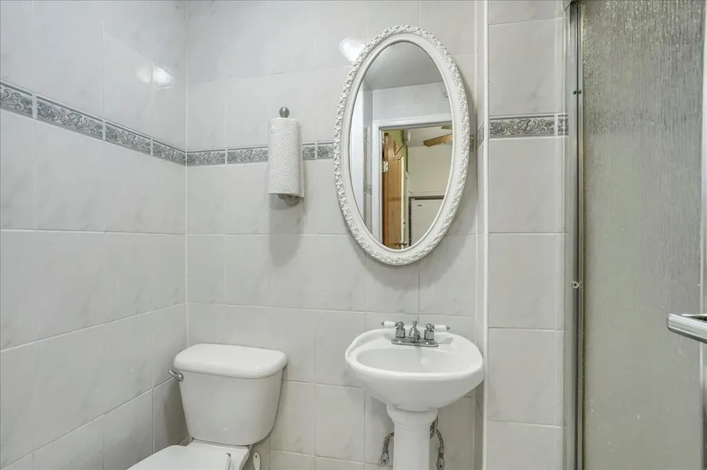 4615 Bronx Boulevard Bronx NY 10470
