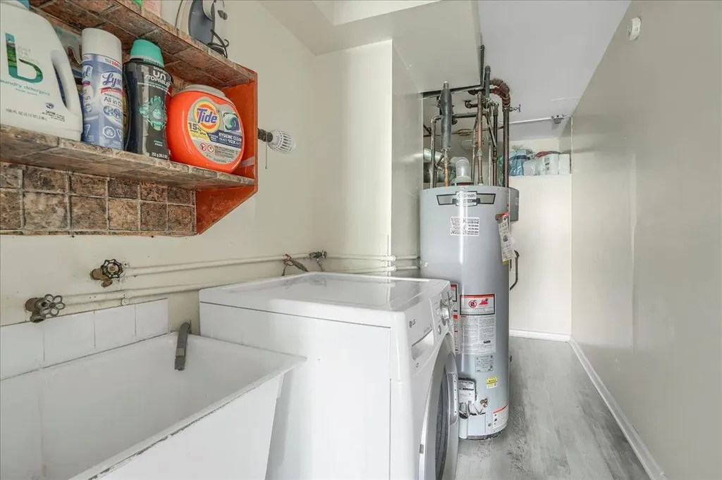 4615 Bronx Boulevard Bronx NY 10470
