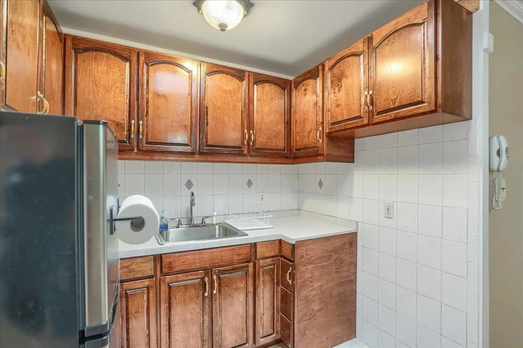 4615 Bronx Boulevard Bronx NY 10470