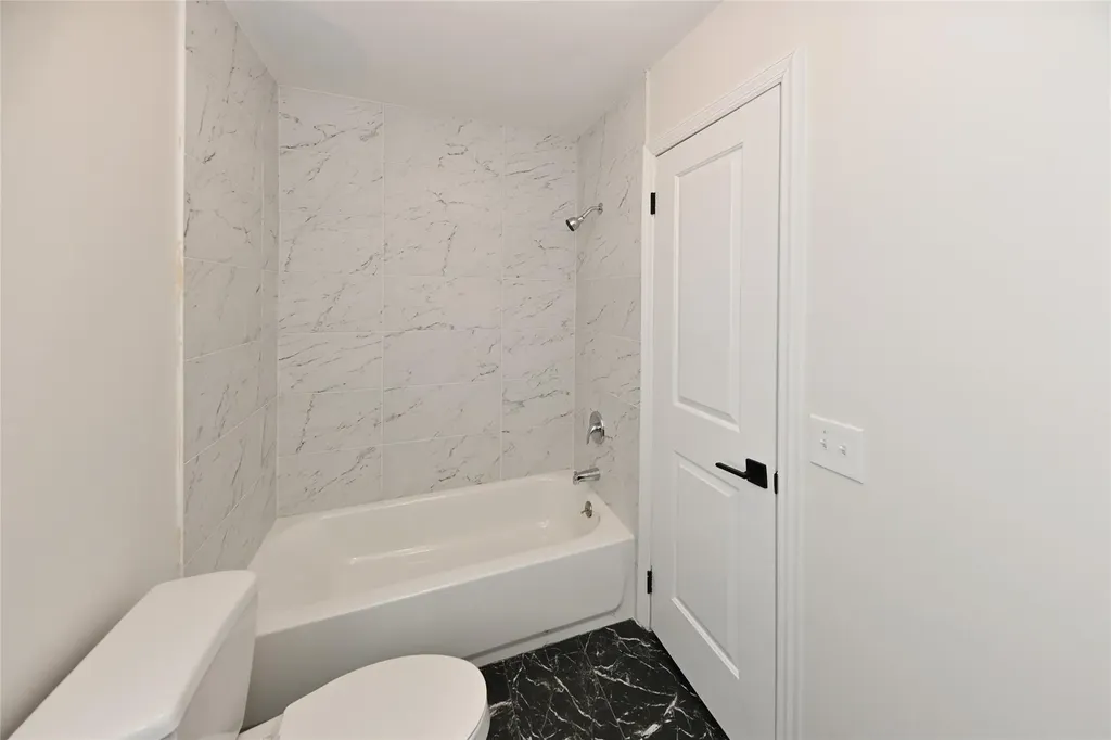 1 Bedford Court Spring Valley NY 10977