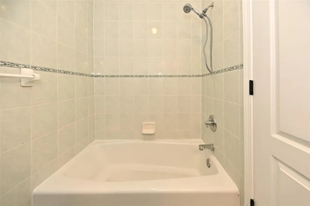 1 Bedford Court Spring Valley NY 10977