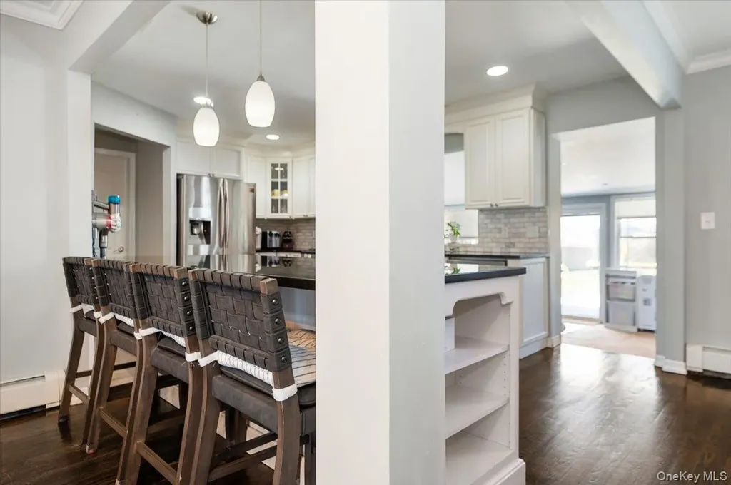 2814 River Avenue Oceanside NY 11572