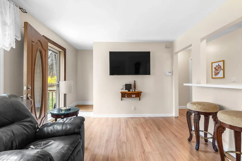 11 Birch Terrace Pawling NY 12564