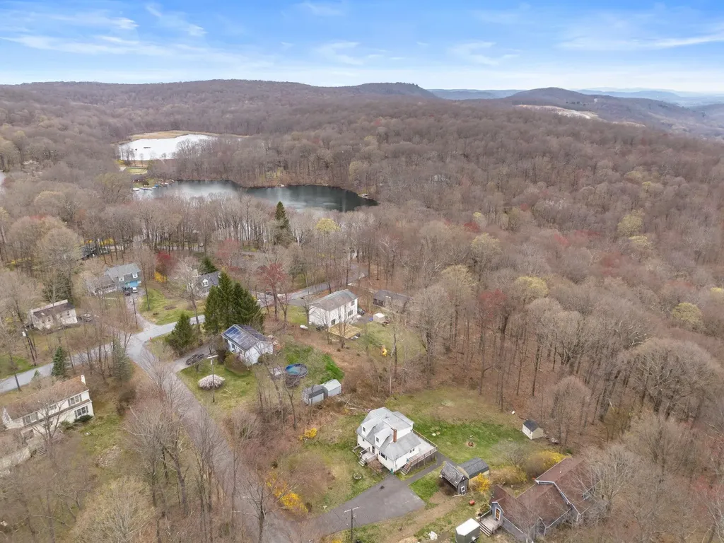 11 Birch Terrace Pawling NY 12564