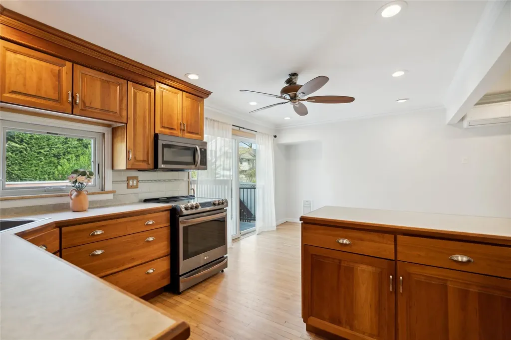 1907 Carroll Avenue Merrick NY 11566