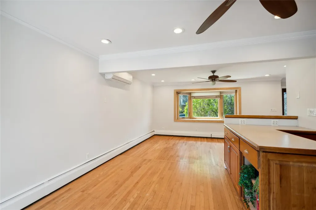 1907 Carroll Avenue Merrick NY 11566