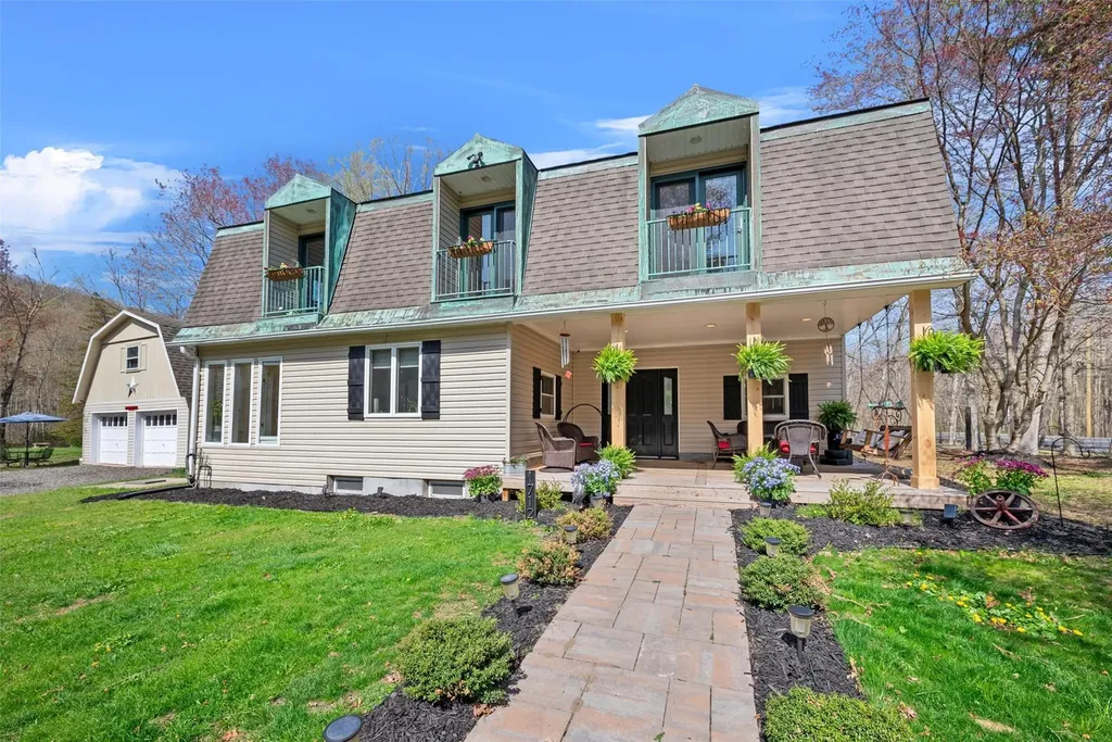 1712 Lakes Road Monroe NY 10950
