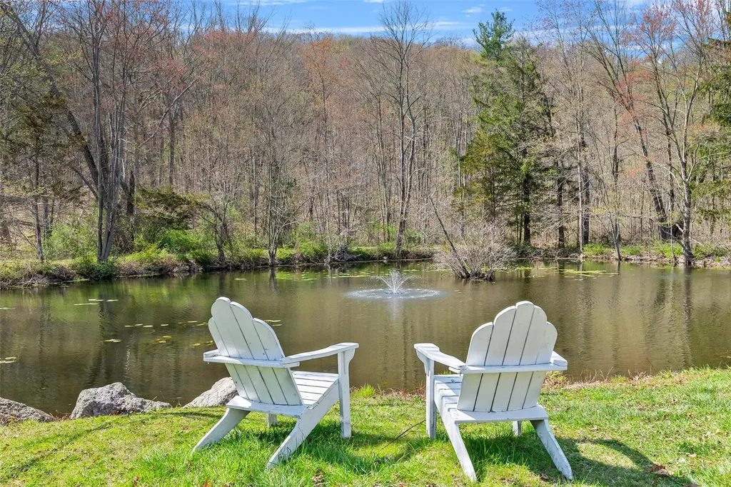 1712 Lakes Road Monroe NY 10950
