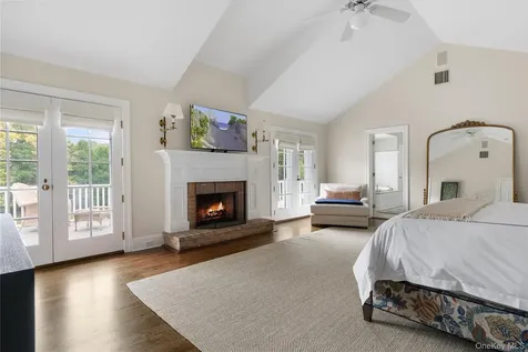 327 Georgica Road East Hampton NY 11937