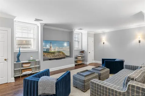 327 Georgica Road East Hampton NY 11937