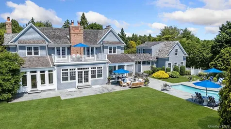 327 Georgica Road East Hampton NY 11937