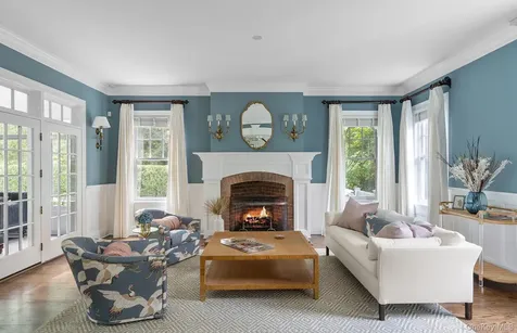 327 Georgica Road East Hampton NY 11937