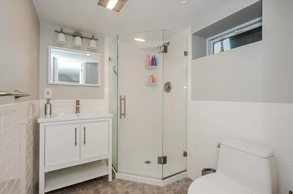 242 Elizabeth Avenue Oceanside NY 11572