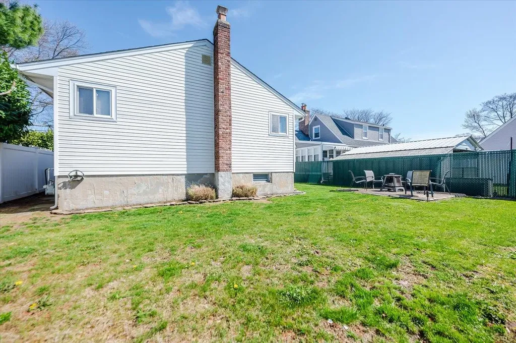 242 Elizabeth Avenue Oceanside NY 11572