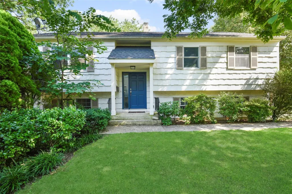 35 Blossom Terrace Larchmont NY 10538