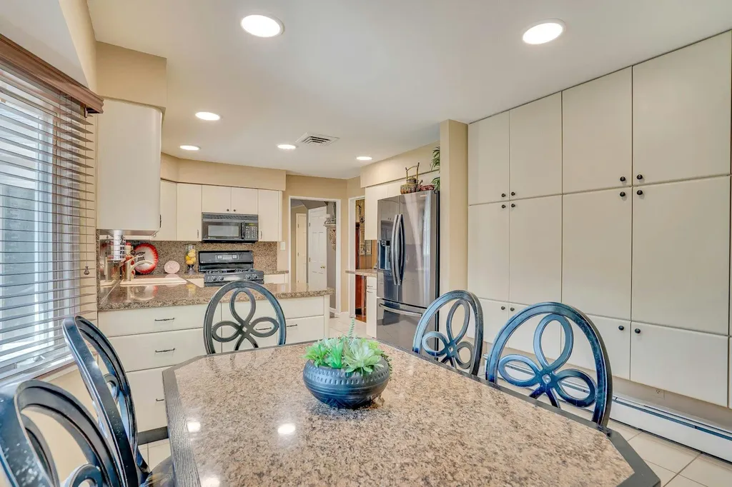 8 Bayard Drive Dix Hills NY 11746