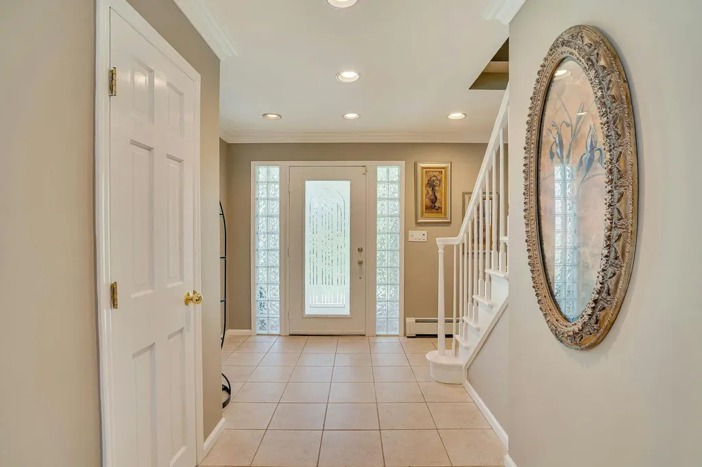 8 Bayard Drive Dix Hills NY 11746