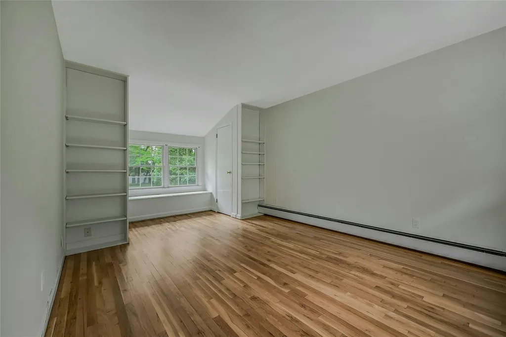 6 Rice Lane Smithtown NY 11787