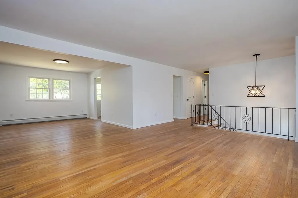 8 Jackson Drive Stony Point NY 10980