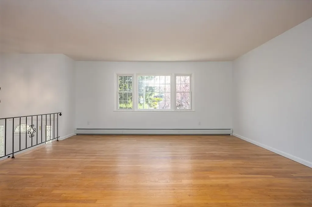 8 Jackson Drive Stony Point NY 10980