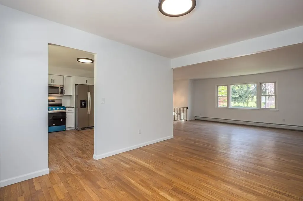 8 Jackson Drive Stony Point NY 10980