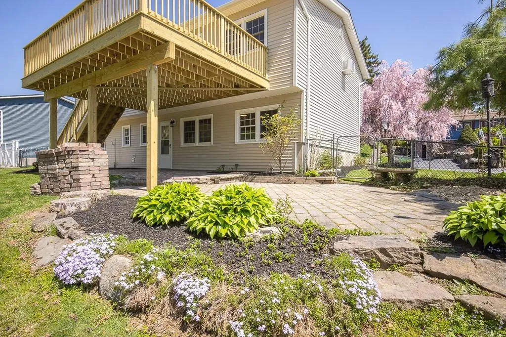 8 Jackson Drive Stony Point NY 10980
