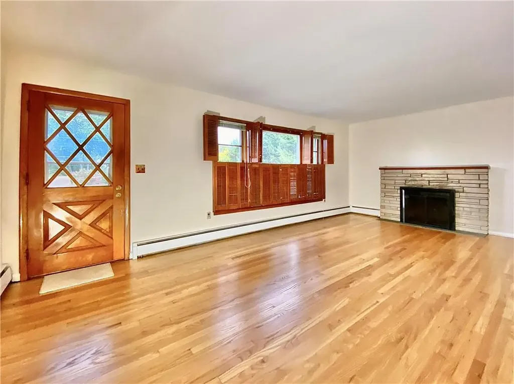 5 Espie Road Rhinebeck NY 12572