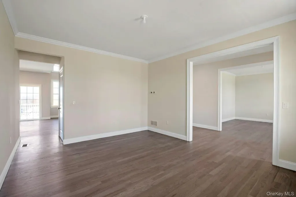 47 Dartmouth Drive Poughkeepsie NY 12603