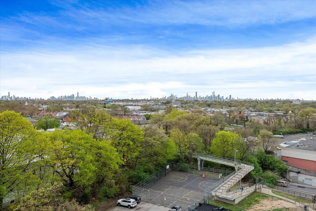 90-60 Union Turnpike Glendale NY 11385