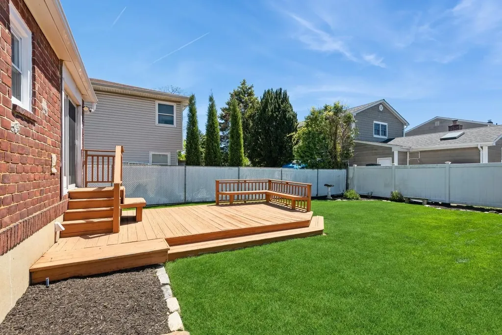 121 Camp Avenue Merrick NY 11566