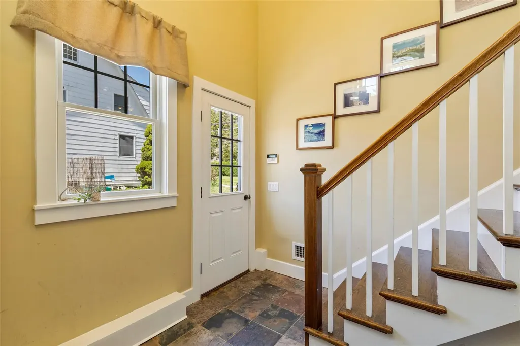 78 E Sunnyside Lane Irvington NY 10533